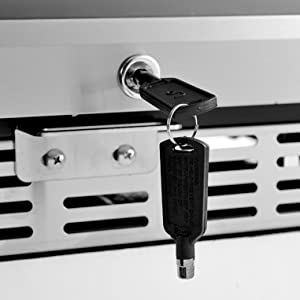 drink cooler with silver glossy front vent